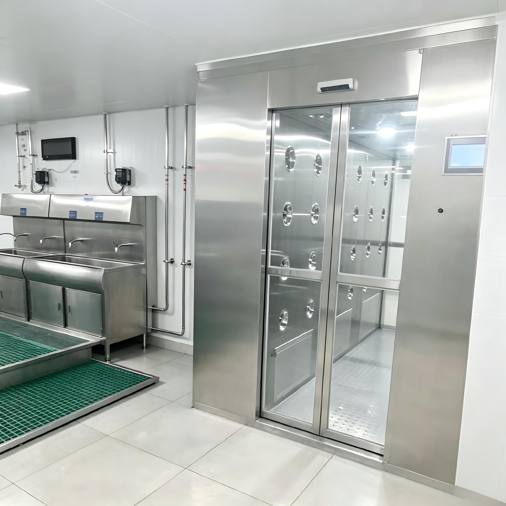 Air shower room installed in a food processing factory
