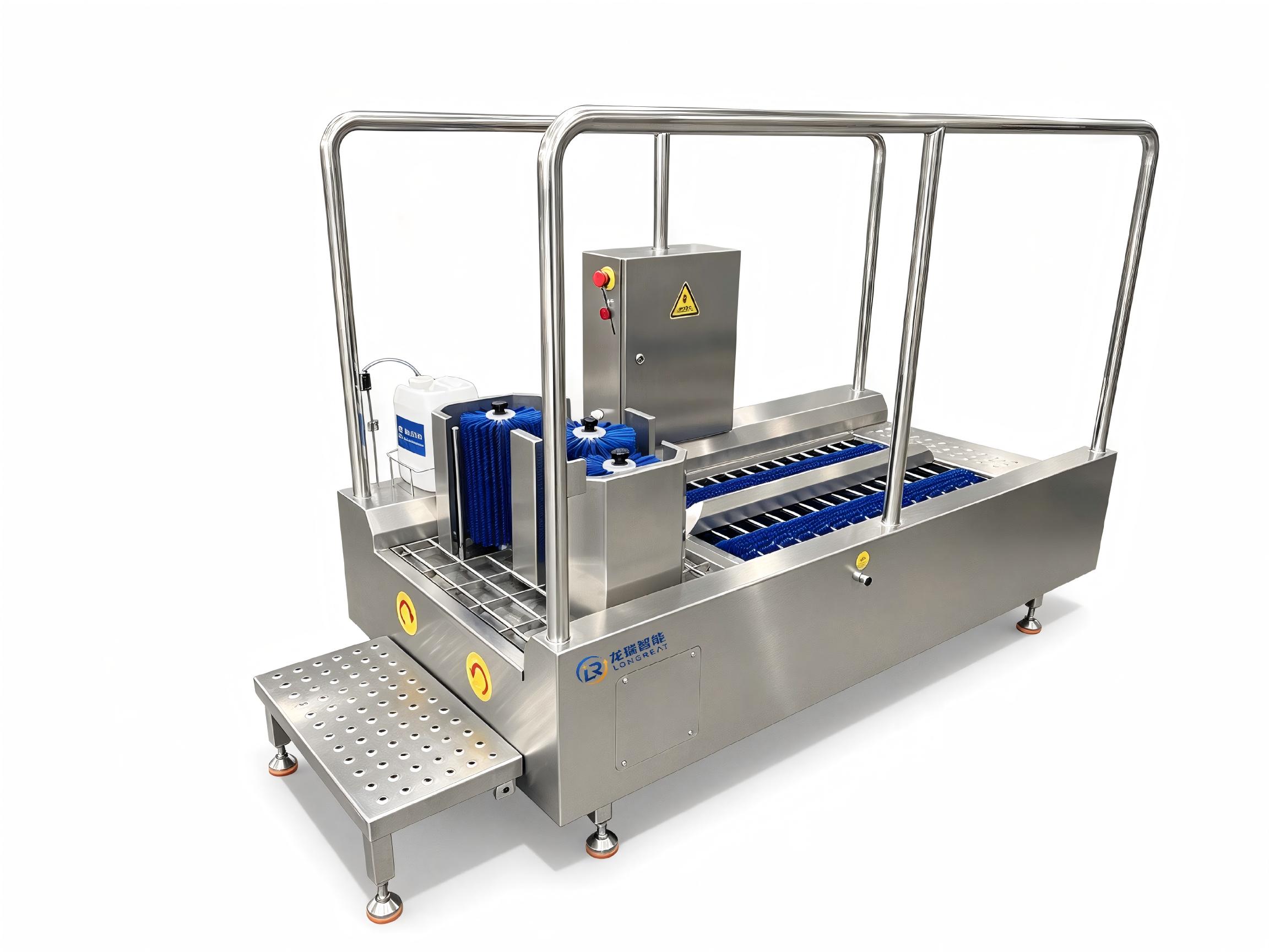 Boot sole and upper washing machine for food processing plants